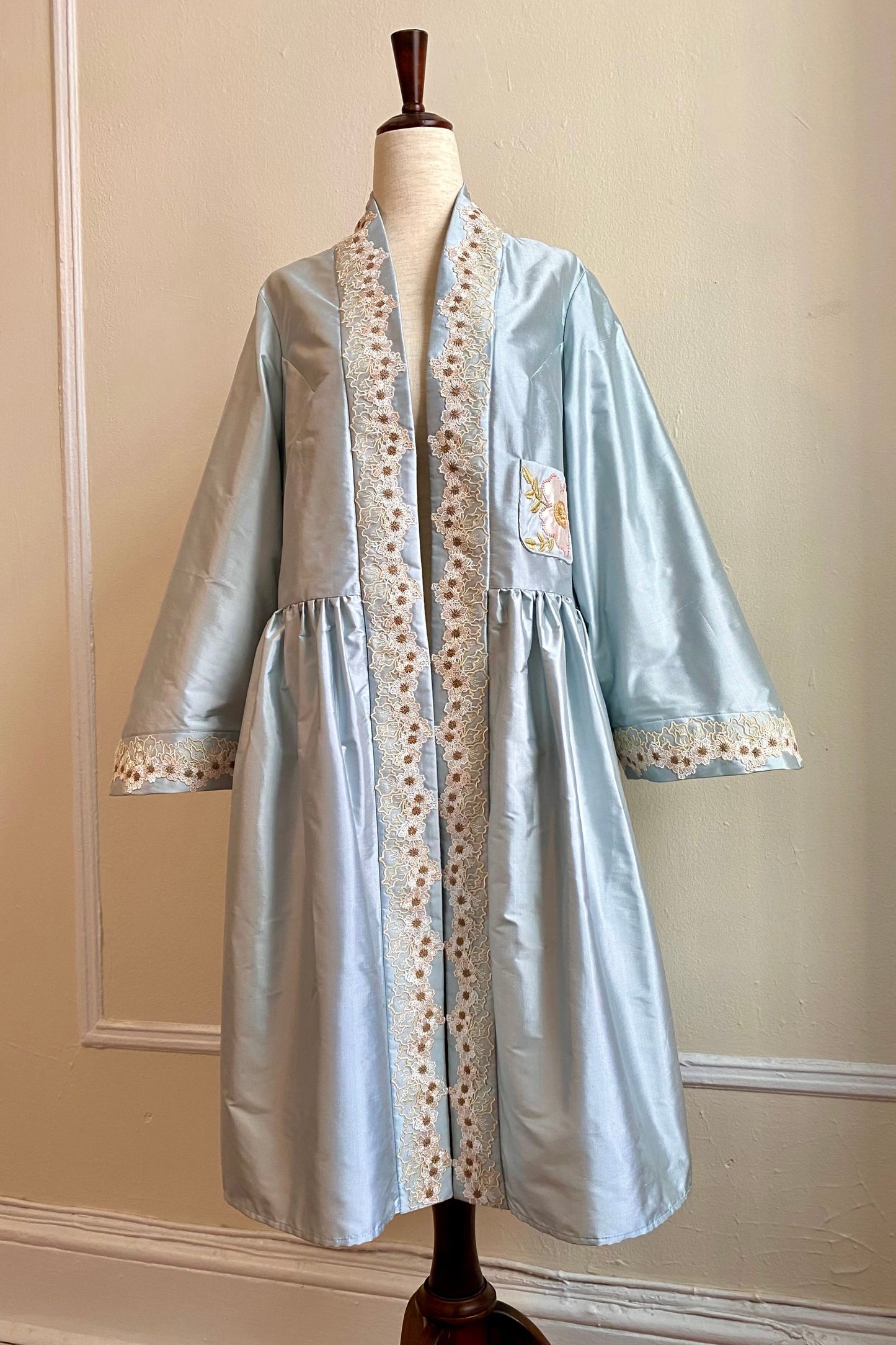 Blue Silk Shantung Robe - Spring Flower